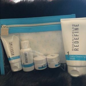 Rodan + Fields Cleansing Mask and travel Set